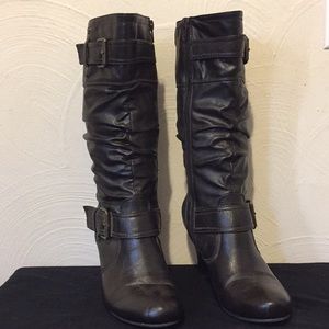 Cassidy slouch boots size 6 1/2 brown